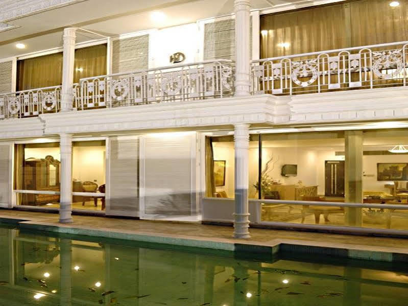 Diplomat, Chanakyapuri New Delhi- A Boutique Hotel Exterior foto